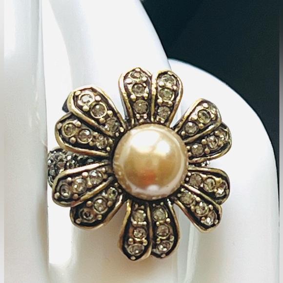 Heidi Daus 🆕/Vintage “Art In Bloom” size 7 with Swarovski Crystals - Picture 1 of 11